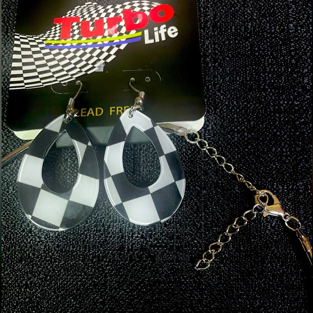 Turbo Life Cuff Choker Earring Set B&W Checkered Lg Teardrop Acrylic Silver NWT